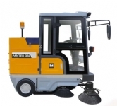 PANTHER 360 Electric Road Sweeper with Closed Cabin